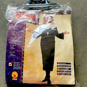 Halloween Nun Costume